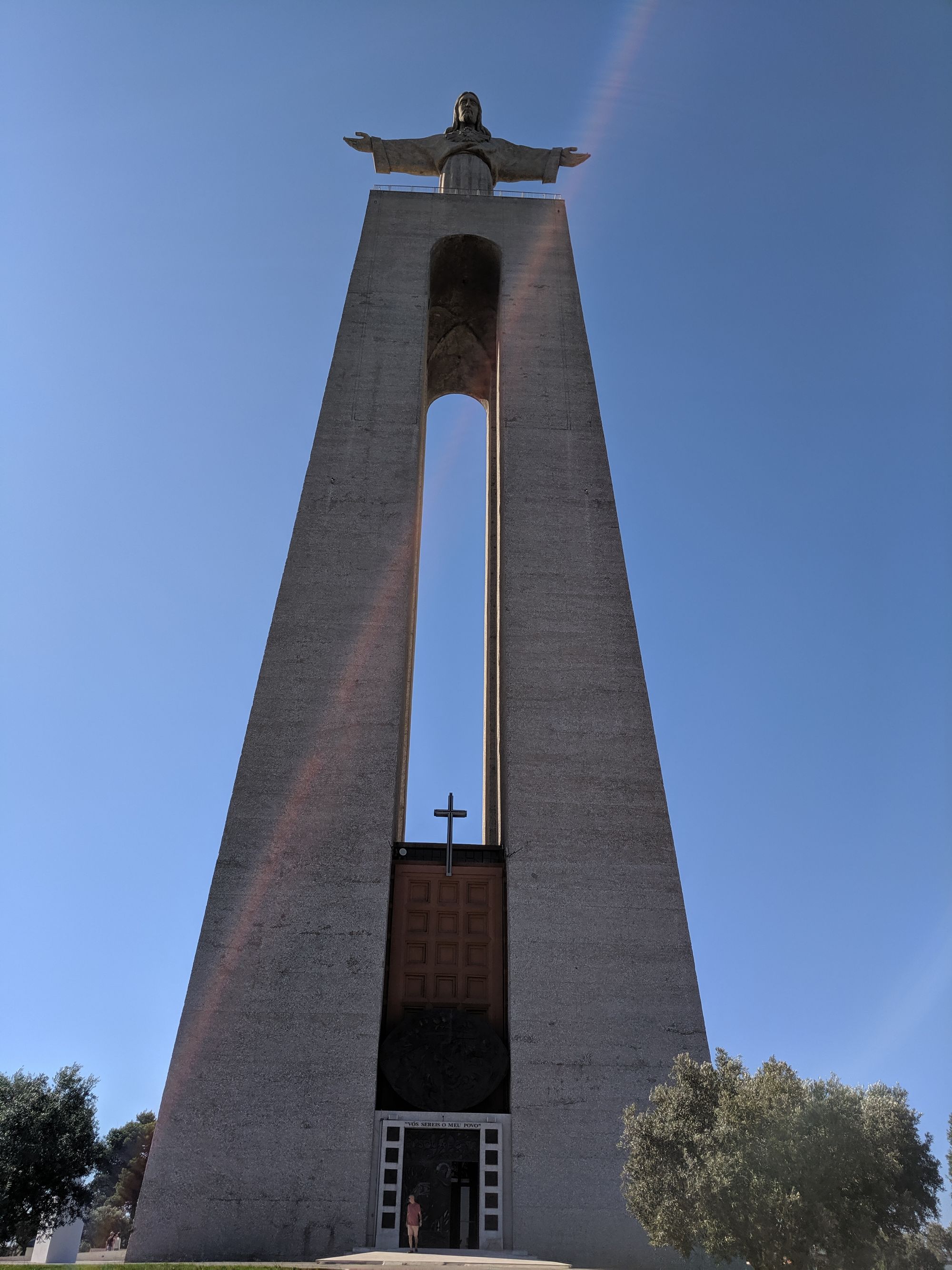 christ-the-king-monument